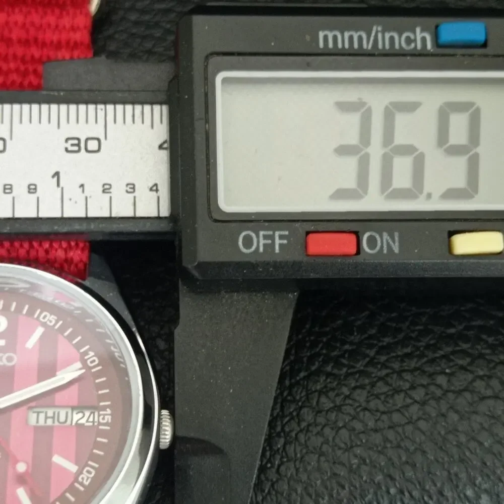 Vintage 1970 FCB Seiko Automatic Mens Silver Watch W/daydate & FCB accents